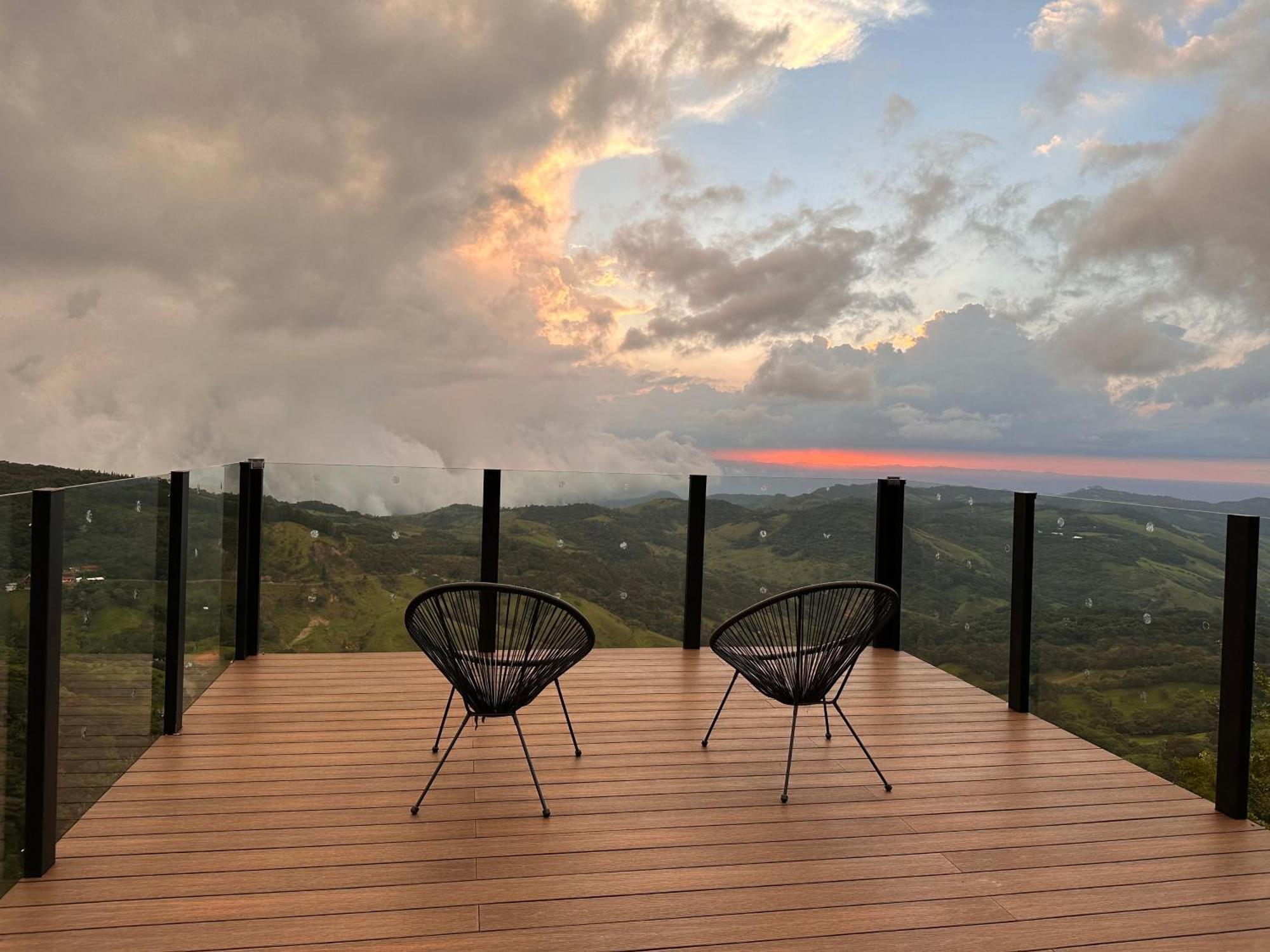 Amalu Luxury View Cabins Monteverde Exteriör bild