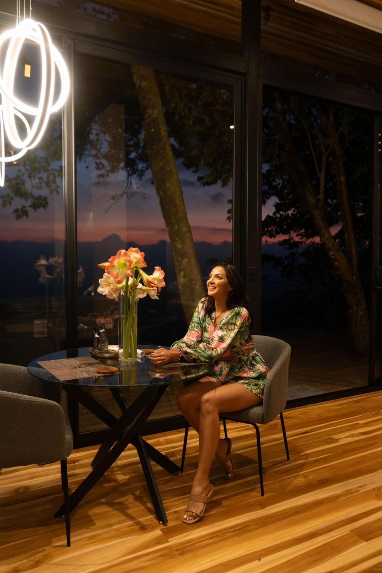 Amalu Luxury View Cabins Monteverde Exteriör bild