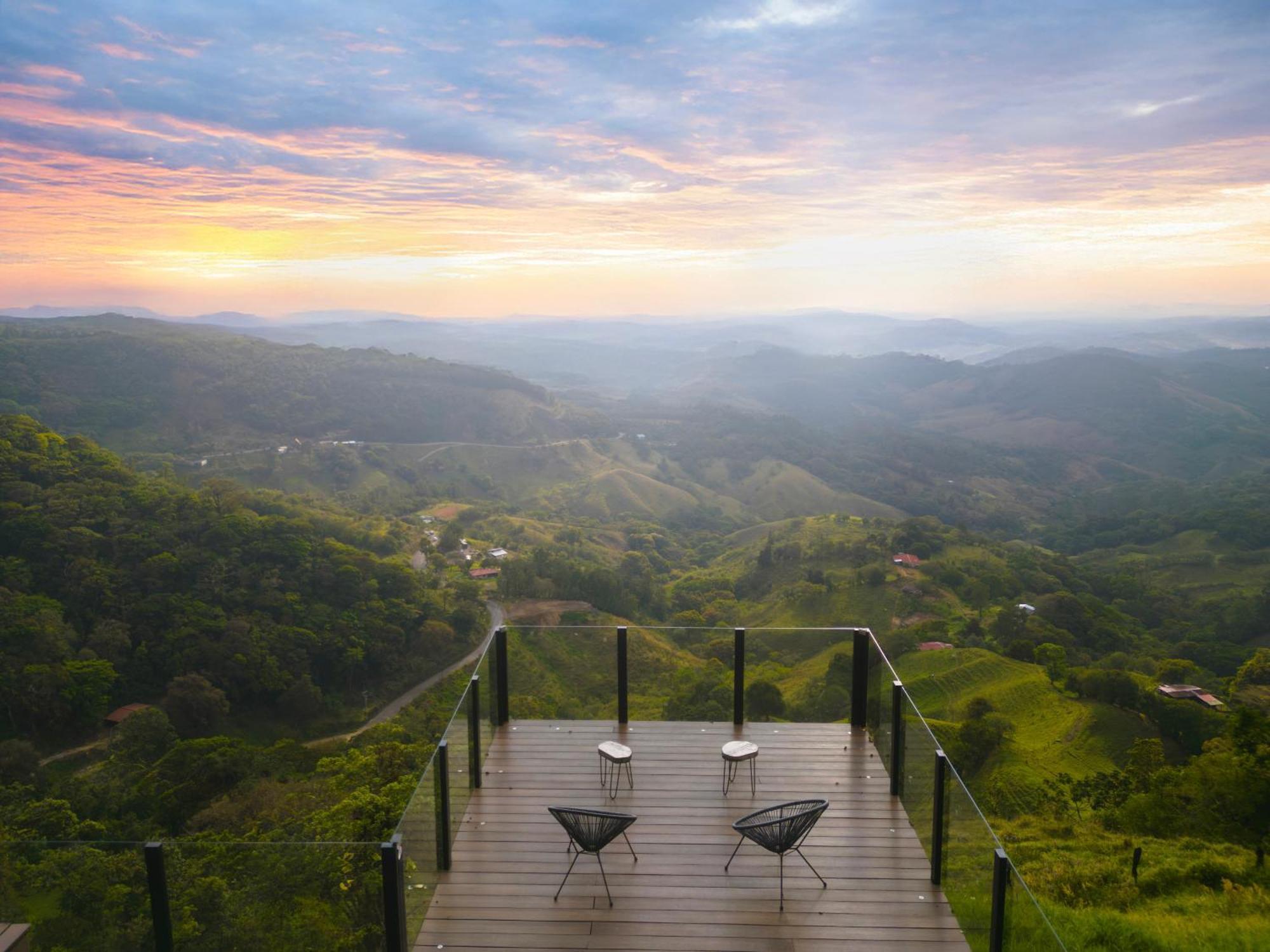Amalu Luxury View Cabins Monteverde Exteriör bild